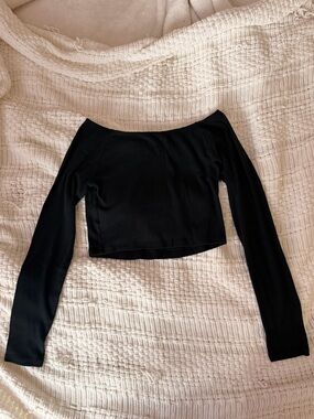 wild fable Black Off-the-Shoulder Long Sleeve Crop Top